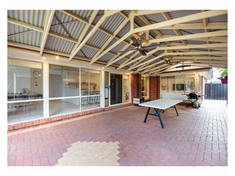 1 Grandeur Place, East Albury NSW 2640