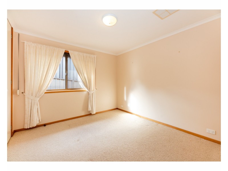 39 Janette Court, Lavington NSW 2641