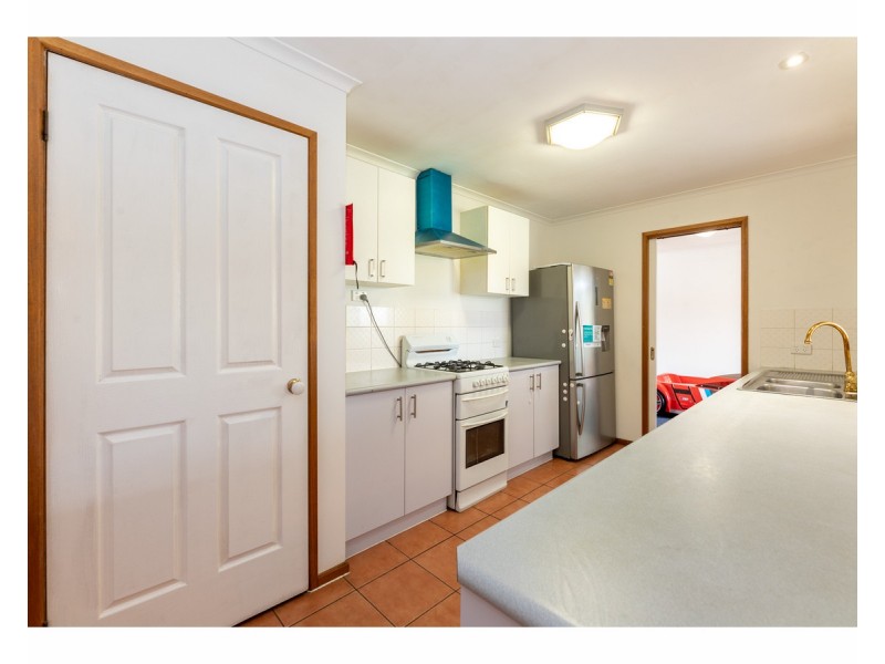 15 Condon Place, Lavington NSW 2641