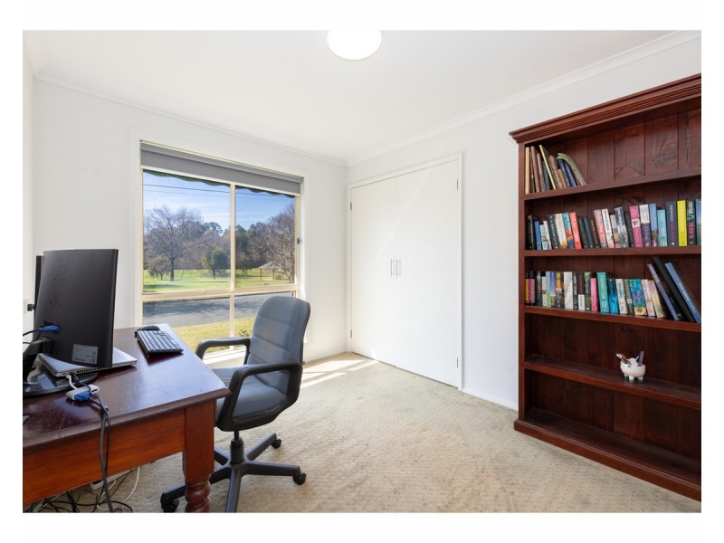 44 Michelle Avenue, Lavington NSW 2641