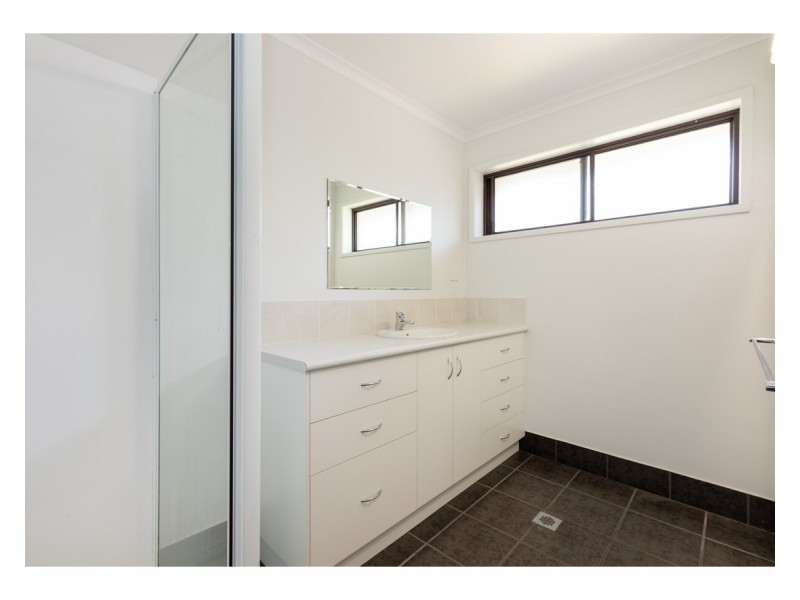 44 Michelle Avenue, Lavington NSW 2641