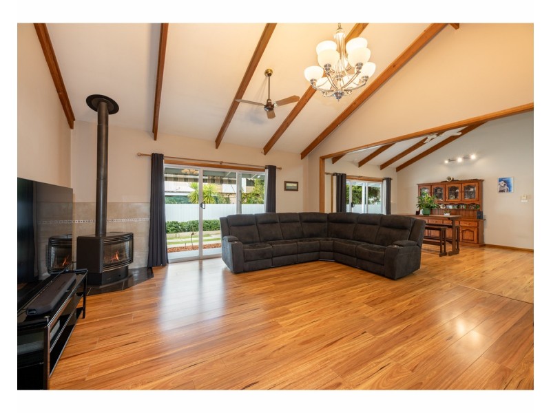 126 Victoria Street, Howlong NSW 2643