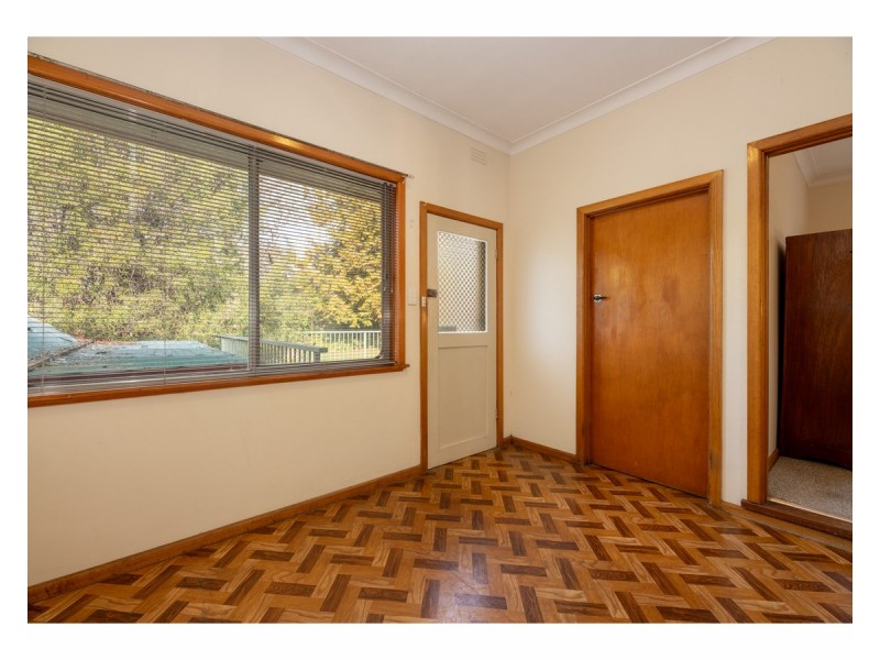 594 Electra Street, East Albury NSW 2640