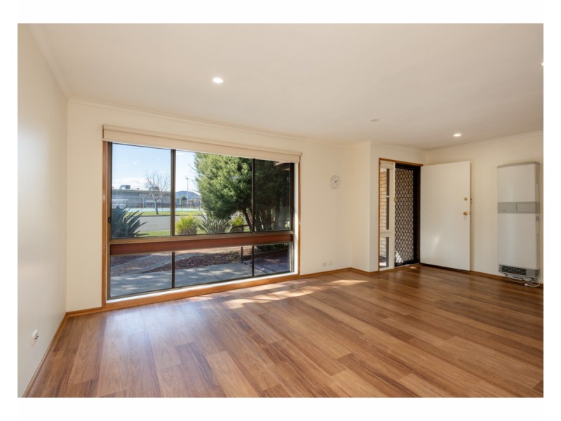 1/221 Andrews Street, East Albury NSW 2640