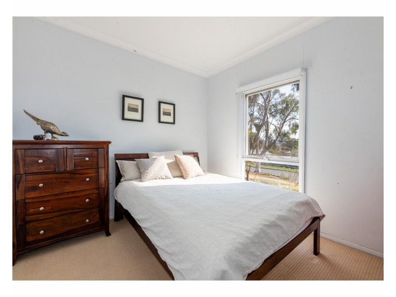 484 Thorold Street, West Albury NSW 2640