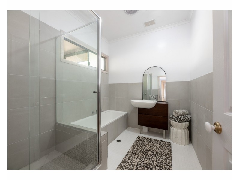 484 Thorold Street, West Albury NSW 2640