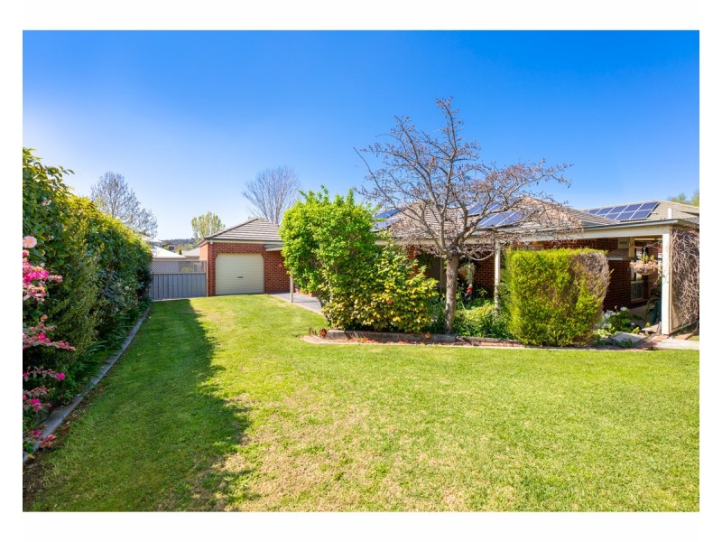 5 Clarendon Avenue, Wodonga VIC 3690