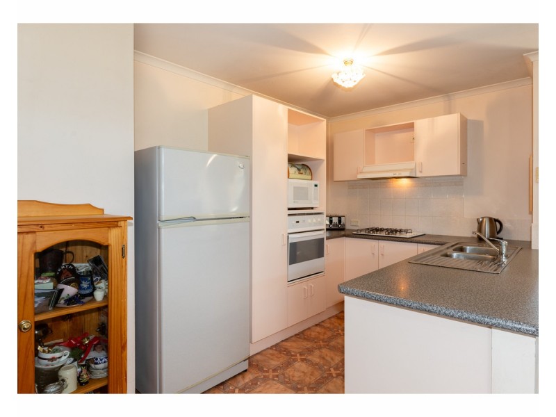 14 Pell Street, Howlong NSW 2643