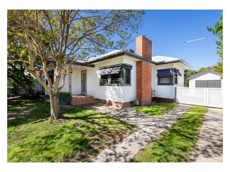 976 Waugh Road, North Albury NSW 2640