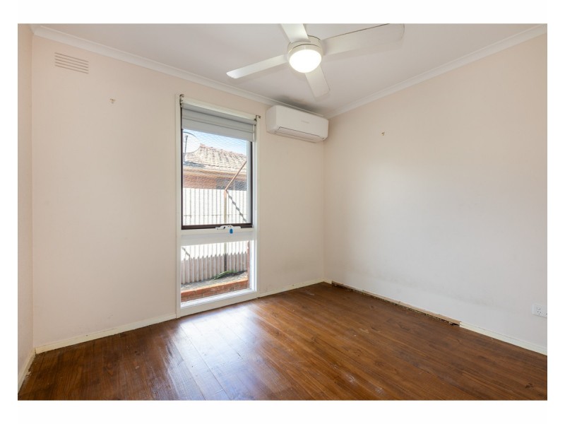 489 Henderson Street, Lavington NSW 2641