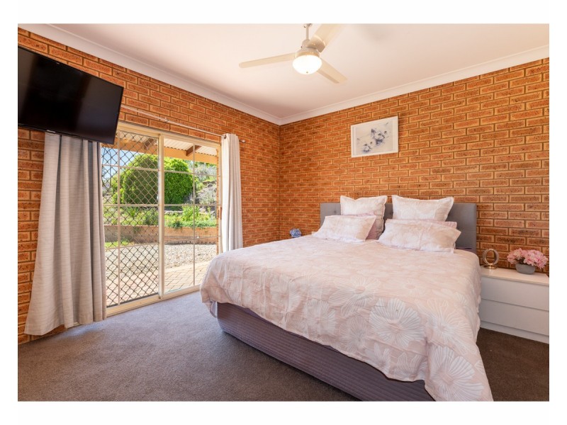 81 Bonnie Springs Road, Jindera NSW 2642