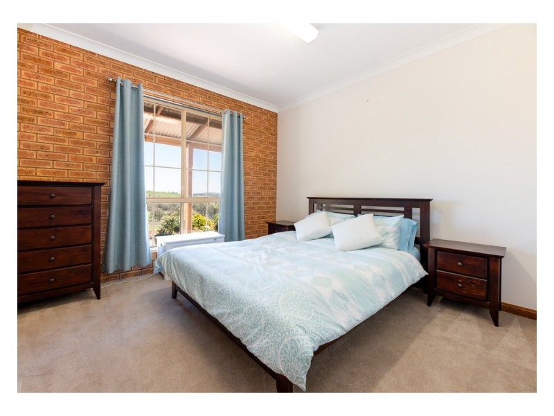 81 Bonnie Springs Road, Jindera NSW 2642