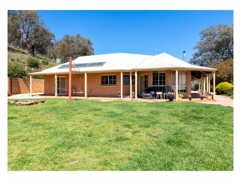 81 Bonnie Springs Road, Jindera NSW 2642