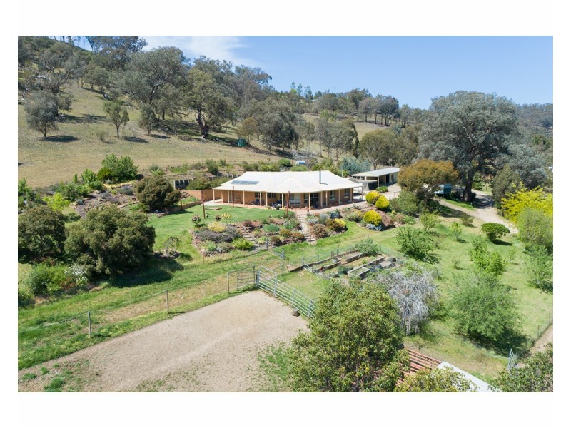 81 Bonnie Springs Road, Jindera NSW 2642