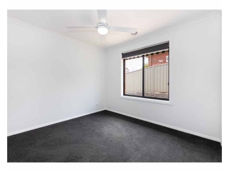 17 Egret Way, Thurgoona NSW 2640