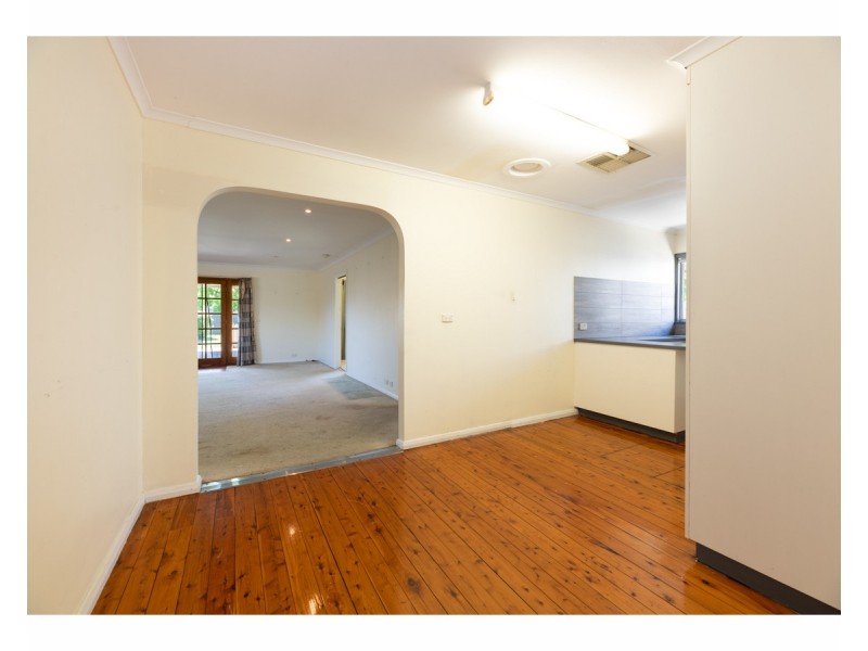 544 McDonald Road, Lavington NSW 2641