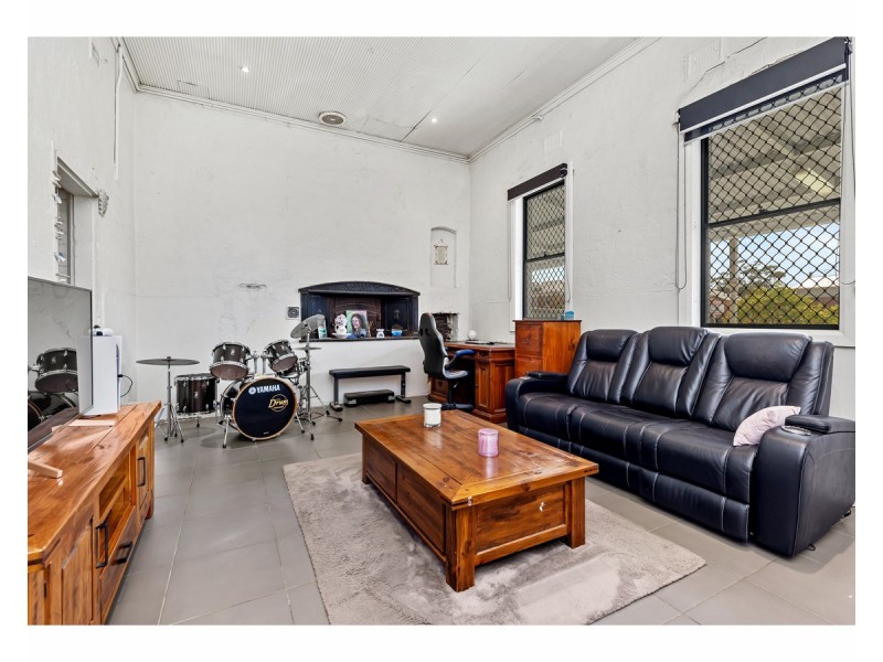 17 Allan Street, Henty NSW 2658