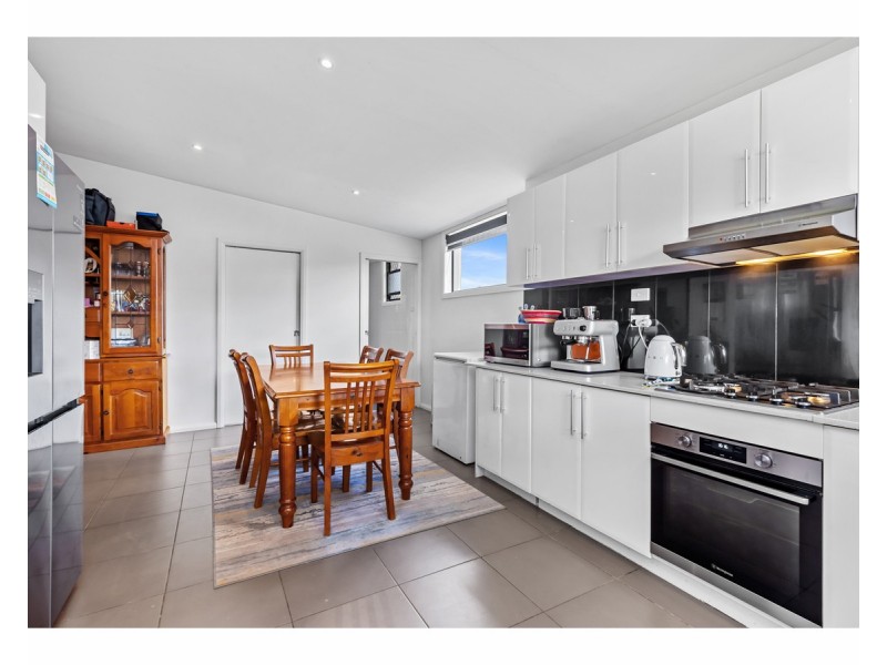 17 Allan Street, Henty NSW 2658