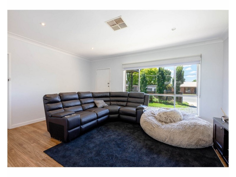 1 Pearce Street, Wodonga VIC 3690