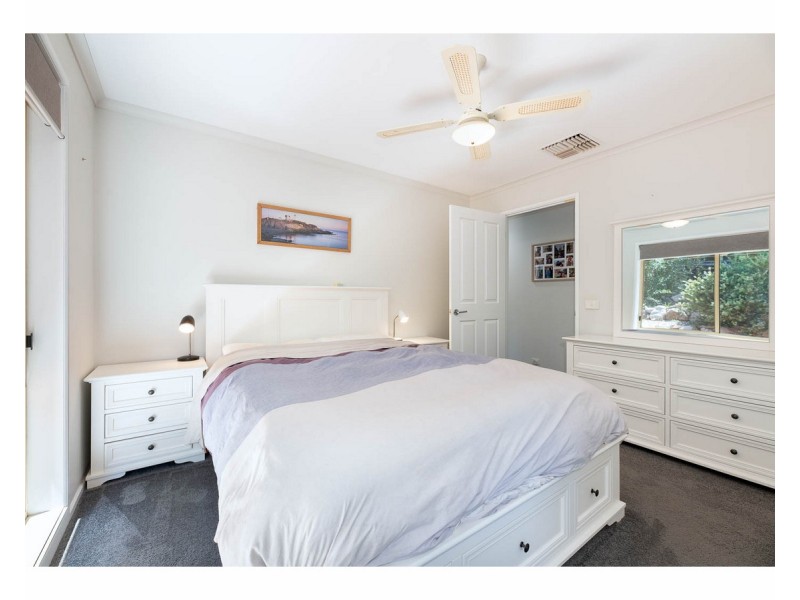 15 Baw Baw Street, Thurgoona NSW 2640