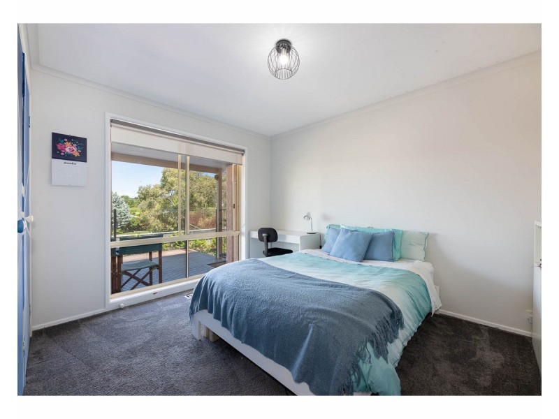 15 Baw Baw Street, Thurgoona NSW 2640