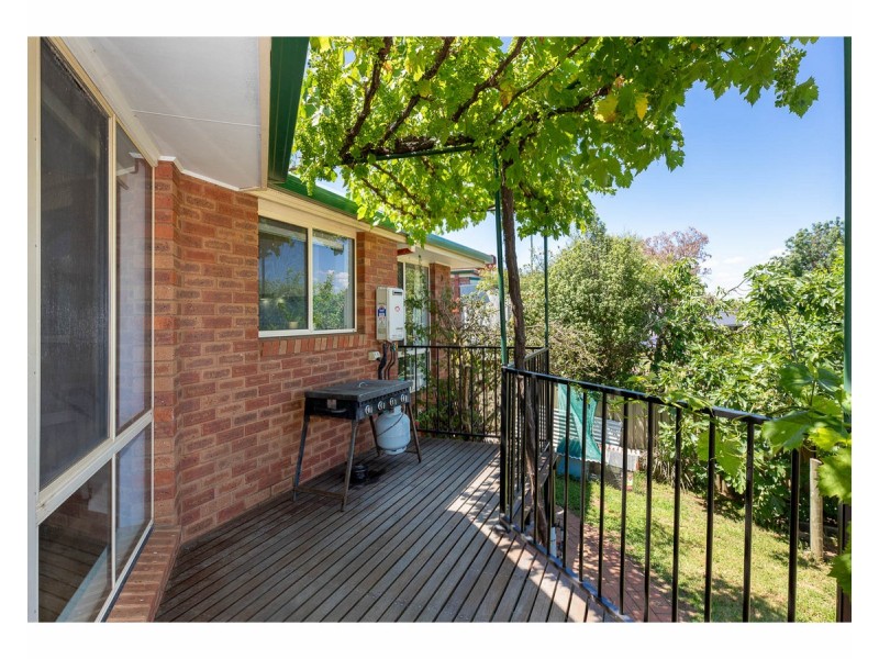 15 Baw Baw Street, Thurgoona NSW 2640