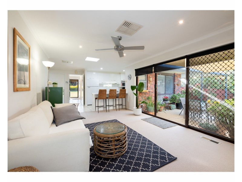 3 Heather Court, West Albury NSW 2640