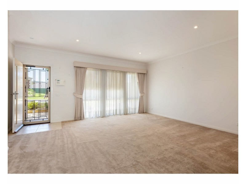 28/690 Logan Road, Glenroy NSW 2640