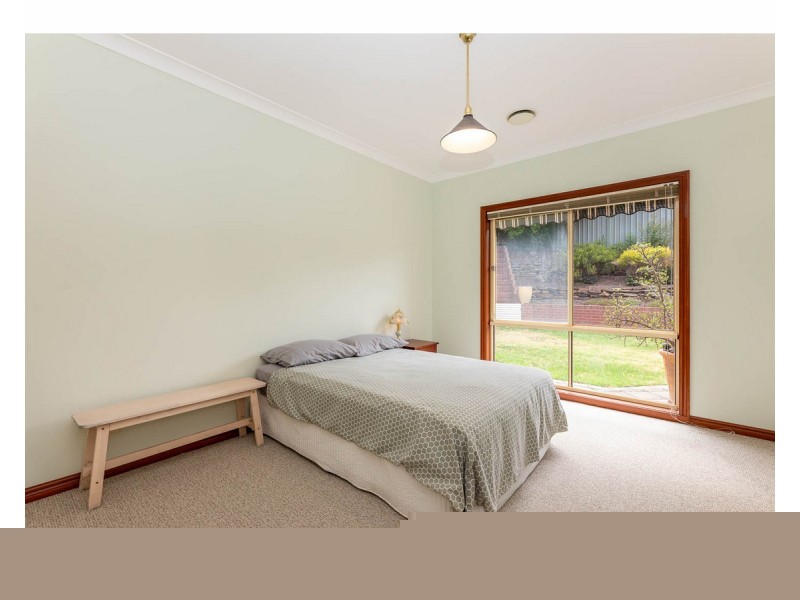 6 Box Place, Glenroy NSW 2640