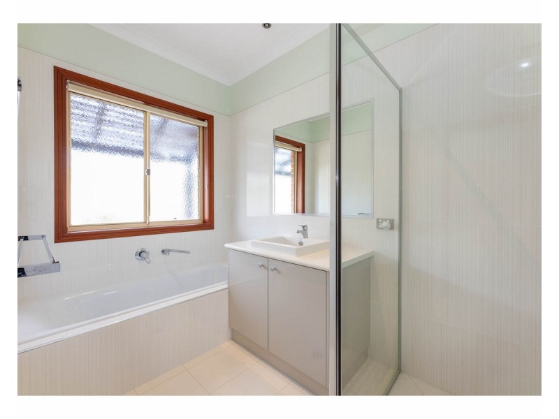 6 Box Place, Glenroy NSW 2640