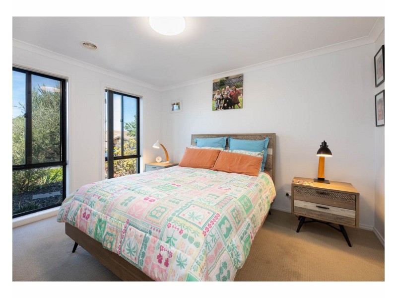 12 Dillagar Place, Springdale Heights NSW 2641