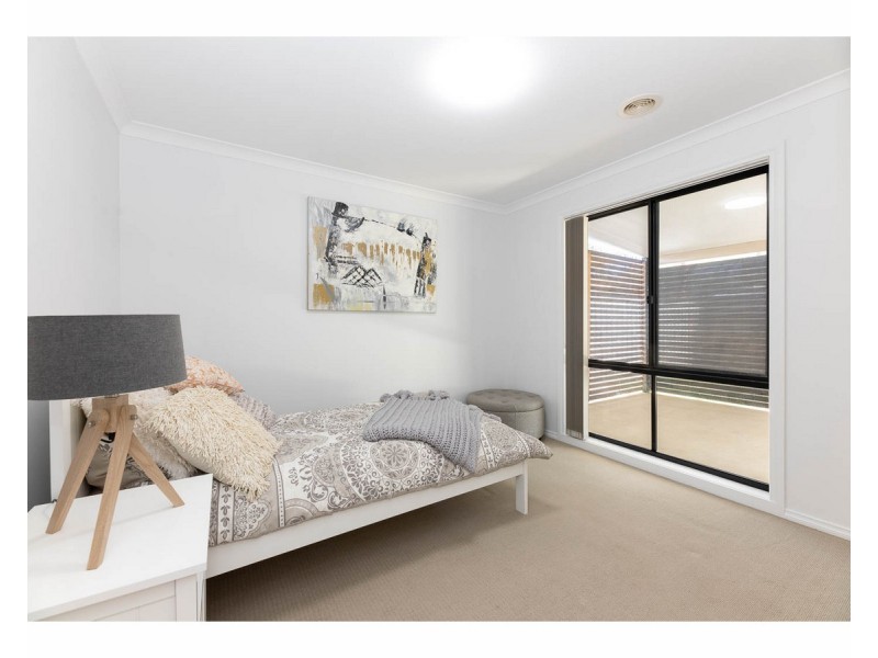 12 Dillagar Place, Springdale Heights NSW 2641
