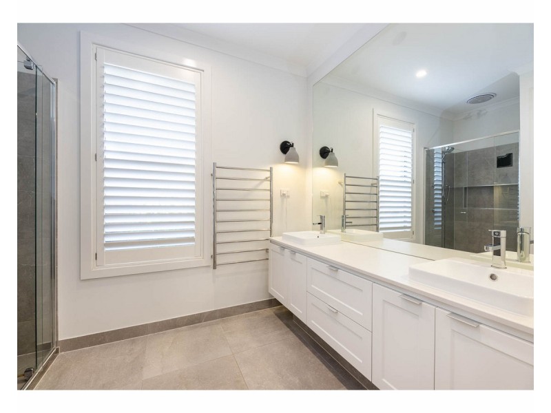 21 Yarrabee Drive, Wirlinga NSW 2640