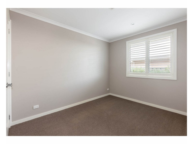 21 Yarrabee Drive, Wirlinga NSW 2640