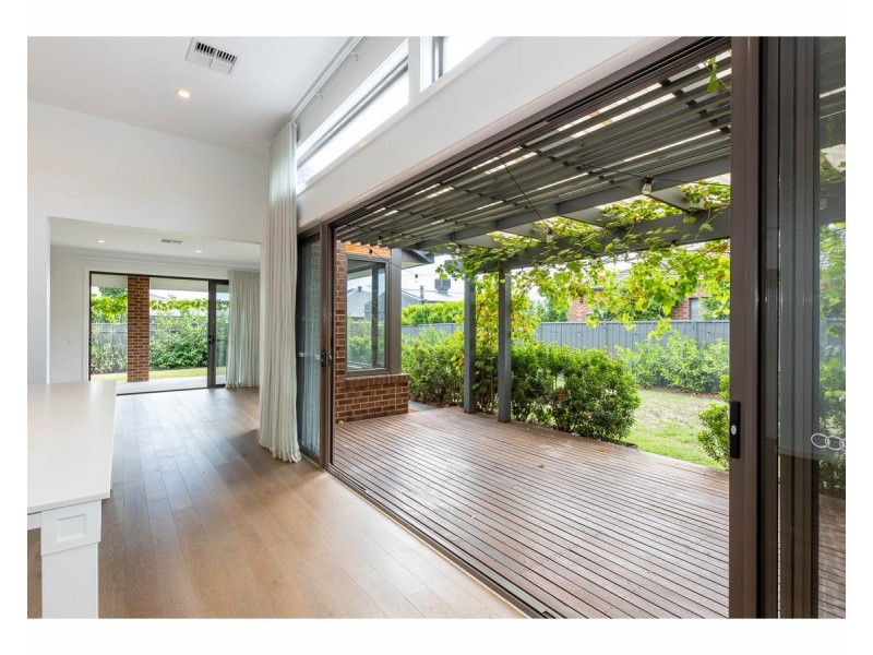 21 Yarrabee Drive, Wirlinga NSW 2640