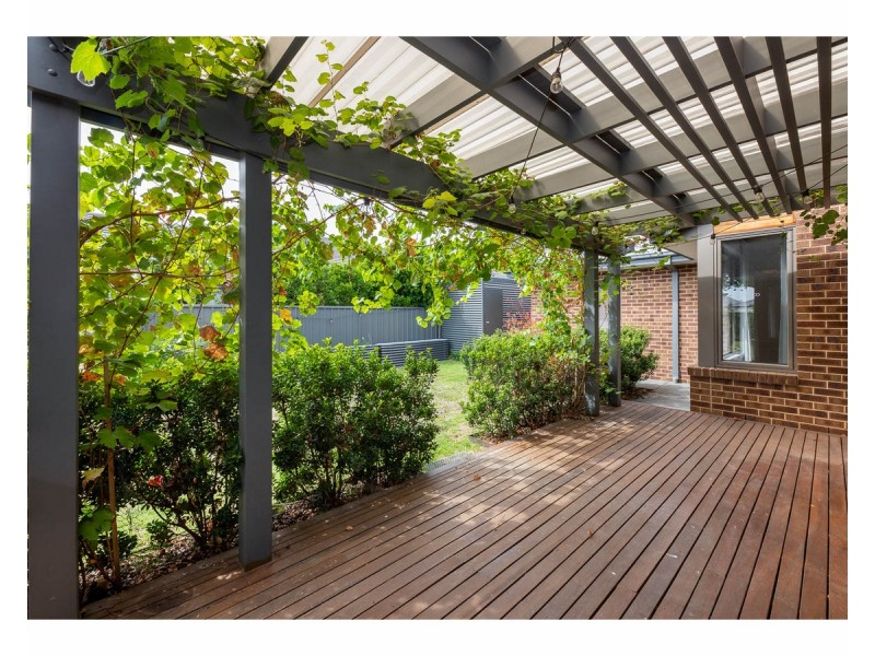 21 Yarrabee Drive, Wirlinga NSW 2640