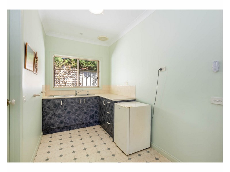 20 Keatinge Court, Lavington NSW 2641