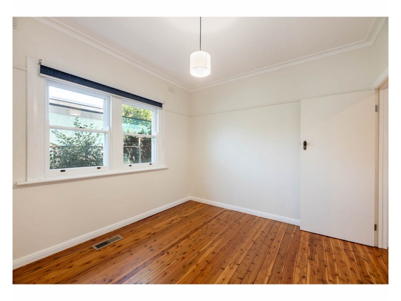 929 Padman Drive, West Albury NSW 2640