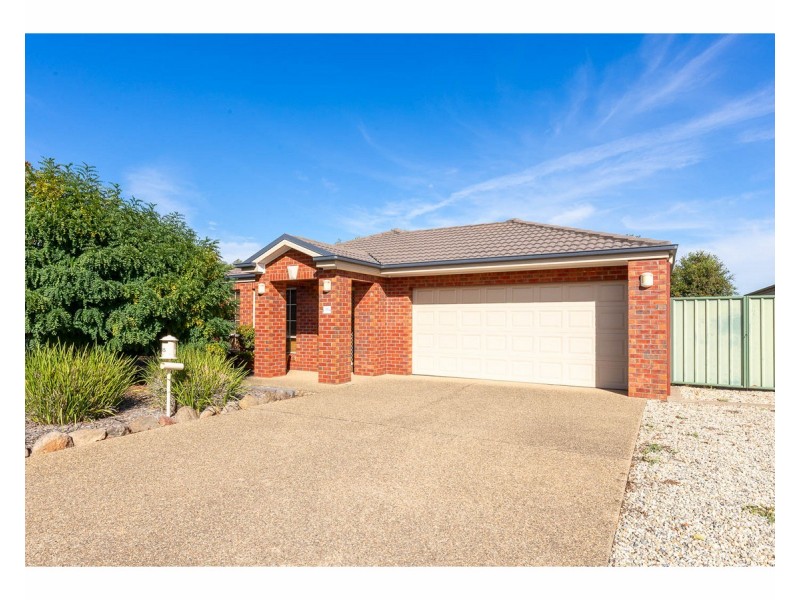 95 Rivergum Drive, East Albury NSW 2640