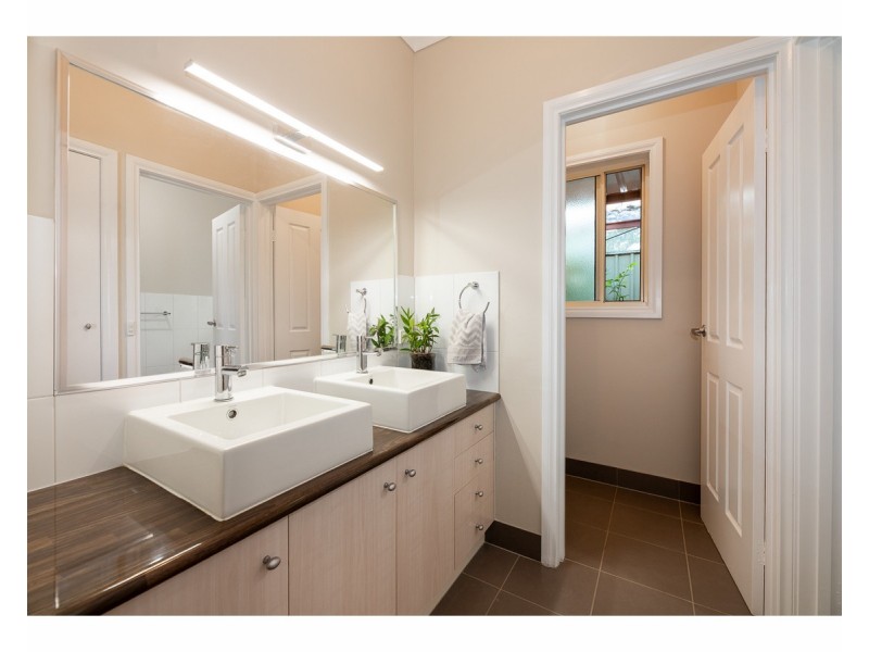 3 Dirru Court, Springdale Heights NSW 2641