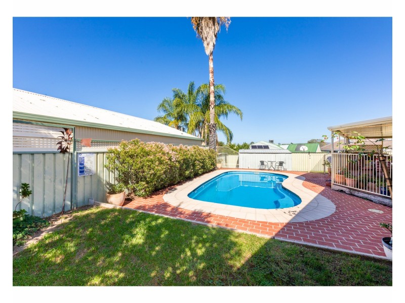 3 Dirru Court, Springdale Heights NSW 2641