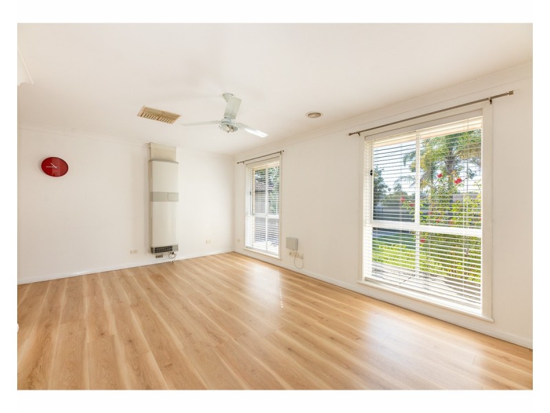 37 Melrose Drive, Wodonga VIC 3690