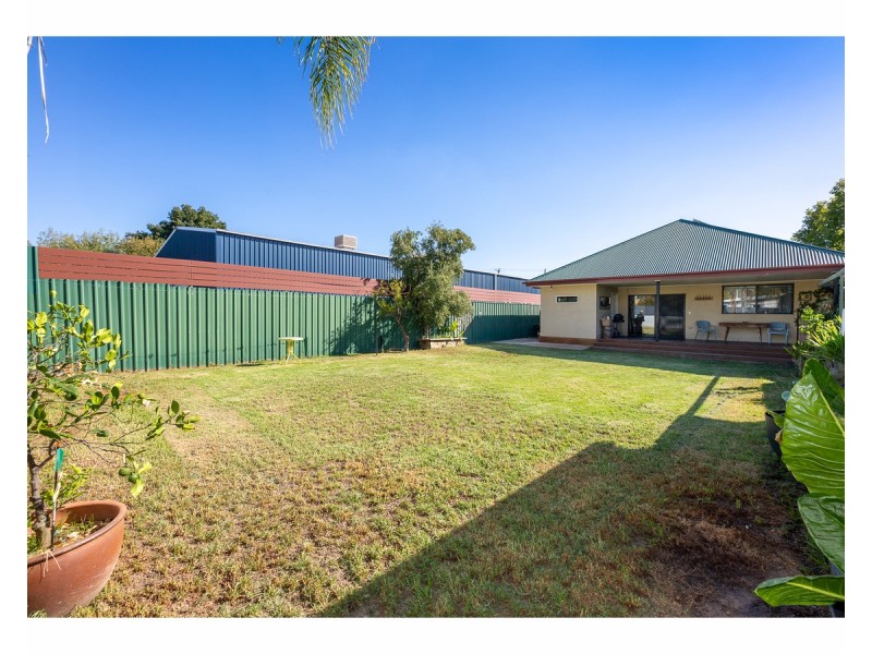 192 Olive Street, South Albury NSW 2640