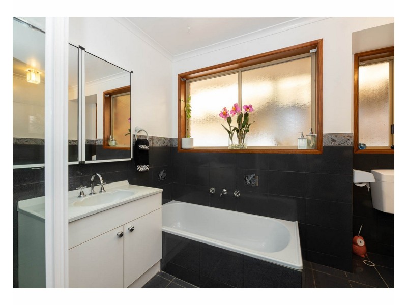 599 Regina Avenue, North Albury NSW 2640