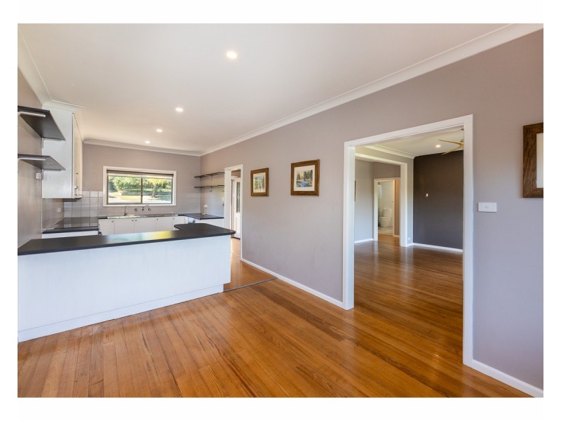 499 Saunders Avenue, East Albury NSW 2640