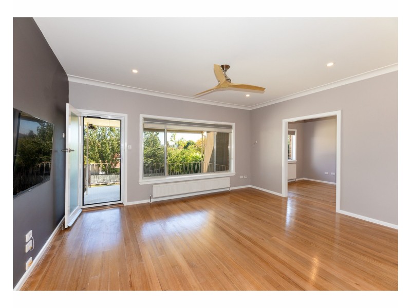 499 Saunders Avenue, East Albury NSW 2640