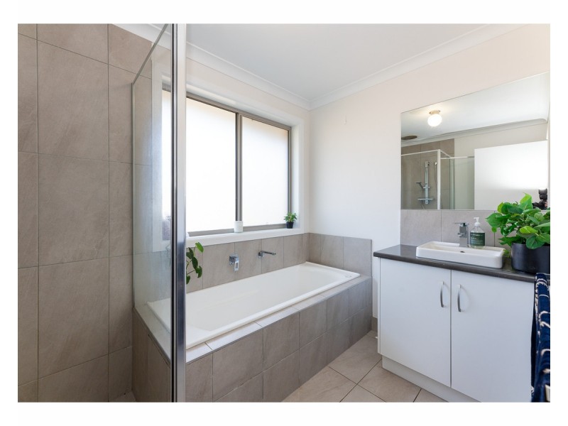 19 Smith Street, Henty NSW 2658