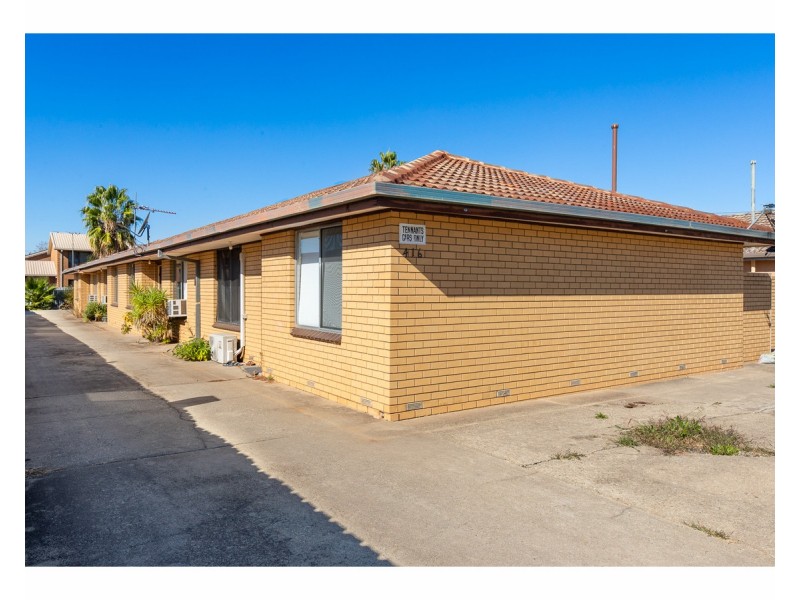 1-4/416 Kotthoff Street, Lavington NSW 2641