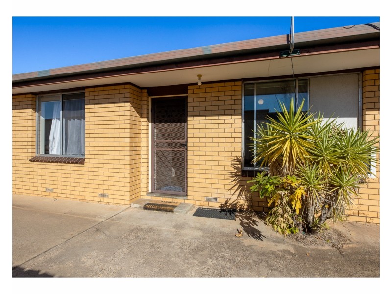1-4/416 Kotthoff Street, Lavington NSW 2641