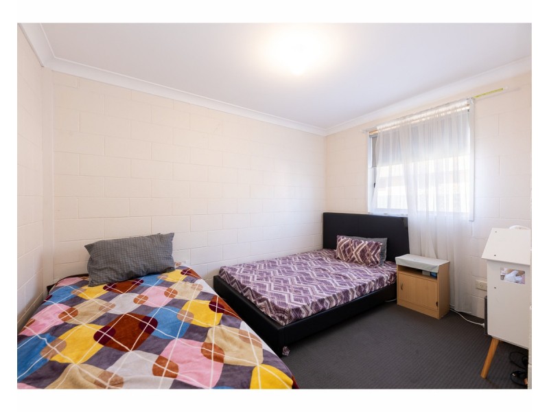 1-4/416 Kotthoff Street, Lavington NSW 2641